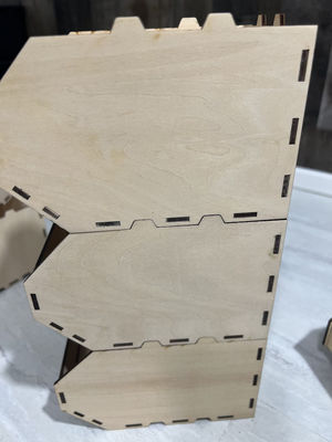 Contenitori di stoccaggio per organizzatori di scrivania in legno con design moderno e stoccaggio di forniture per ufficio