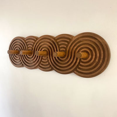 Cappelli e borse in salotto