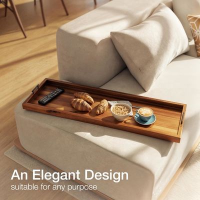 Grande tavolo di legno per mostrare e servire i vostri formaggi preferiti