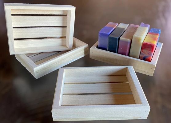 Set regalo di sapone di legno artigianale da 14 pezzi per tutte le stagioni. Domani ci sarà un campione gratuito.