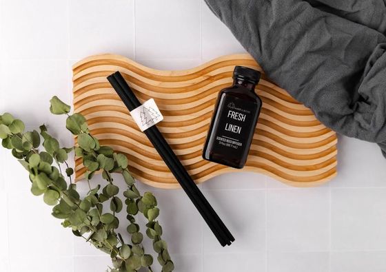 Display a cartone ondulato decorativo in legno di acero per lo stile Boho moderno su misura