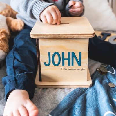 Banca di monete personalizzata in legno per bambini OEM ODM Acceptato Materiale di bambù eco-compatibile