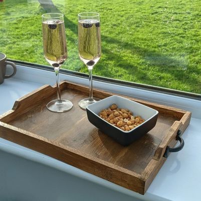 Tavolo di servizio in legno inciso su misura Stile rustico per il display del tavolo da caffè e il portatavoli