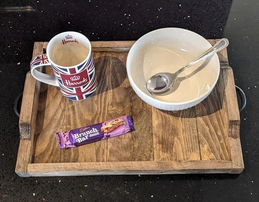 Tavolo di servizio in legno inciso su misura Stile rustico per il display del tavolo da caffè e il portatavoli