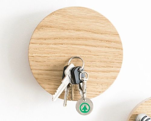 Tenitore chiave magnetico in legno per il muro Oak Hook