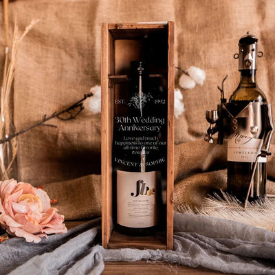 Regalo personalizzato per la casa nuova inciso Chiodo acrilico trasparente Scatola di vino in legno di pino rustico