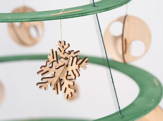 Crea un'atmosfera festiva con il nostro Alberello in legno