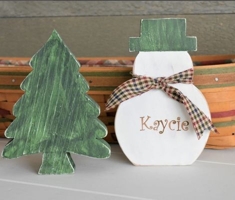 Logo personalizzato su richiesta Albero di Natale in legno rustico Decorazione da tavolo Albero primitivo