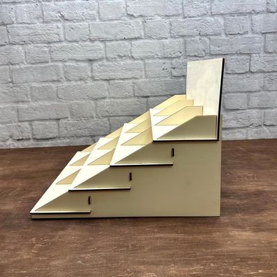 Imballaggio postale Y 4 livello Stand ripiano di display in legno per Display da tavolo da dessert di taglia personalizzata