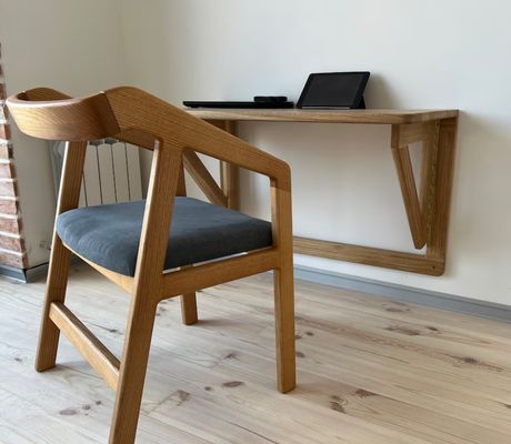 202407 Scrivania muraria in quercia Scrivania pieghevole per ufficio ufficio Edificio di stampa bruciato