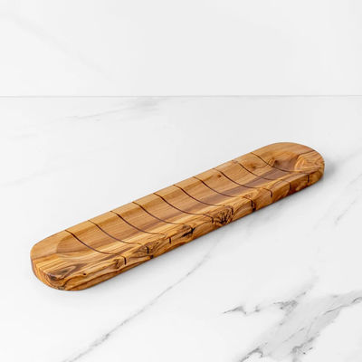 Tavola da taglio per baguette in legno d'oliva artigianale a forma personalizzata in bianco e grigio per gli amanti del pane