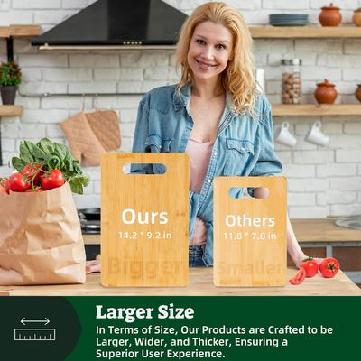 Tavola di taglio personalizzata in bambù con manico e funzione di conservazione dell'olio sostenibile