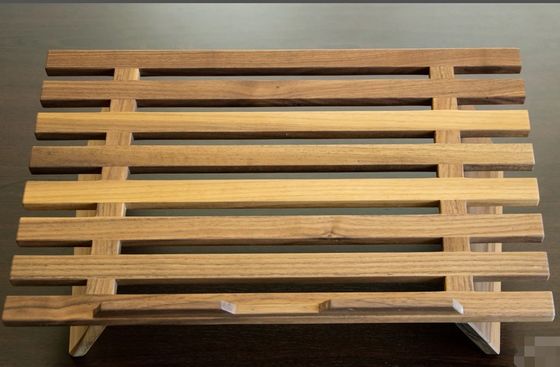 Stand per computer portatili in legno di noce Logo personalizzato Riser e supporto per computer portatili in legno artigianali