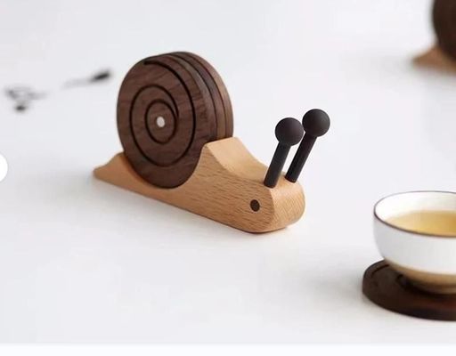 Cute Snail Solid Wood Coaster Isolation Mat Set Di 5 Con Portante Desktop Decorazione Regalo