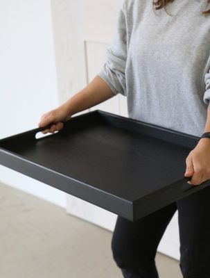 Tavolo da caffè a base di noce in legno rettangolare con maniglie