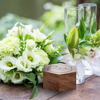 In legno massello Custom 2 slot confezionamento regalo con logo Box anello di legno per anello di fidanzamento