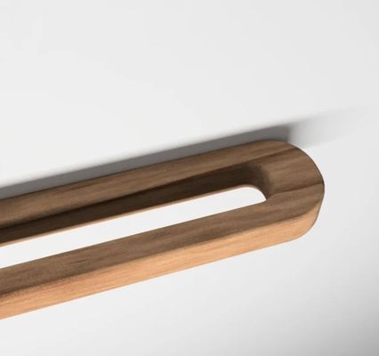 Come richiesta bagno porta asciugamani in legno montato a parete asciugatore lungo appendiabiti display rack