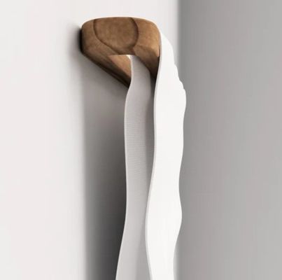 Come richiesta bagno porta asciugamani in legno montato a parete asciugatore lungo appendiabiti display rack