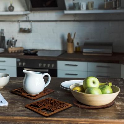 Possessore di trivetti quadrati e rotondi per alberi stile design di lusso Pad in legno resistenti al calore