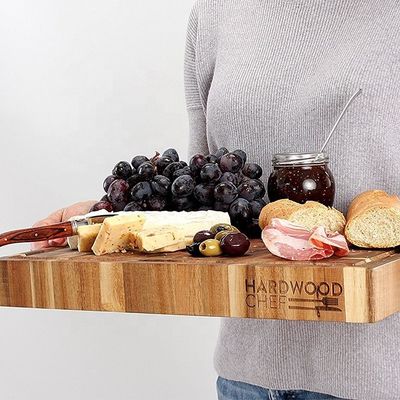Conveniente tavolo da cucina con porta tenete puliti e organizzati i vostri banchi