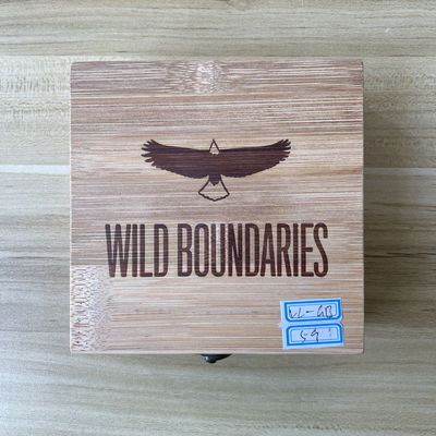 12.8x12.8x4.5cm Promozione Logo inciso su misura Scatola regalo in bambù per altri regali artigianali