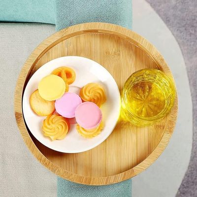 Divano in bambù naturale personalizzato Tavolo laterale pieghevole appoggio per braccio Clip-On divano vassoio per OEM ODM