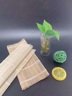 3 file di filo Spessore Sushi Mat Kit 2 tappeti a rotelle 5 coppie di bacchette da mangiare 1 pagaia 1 spatola