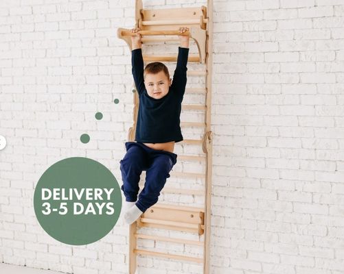 202405 Swedish Ladder 4in1 Gym di arrampicata per bambini con Triangle Climber e tavolo per bambini