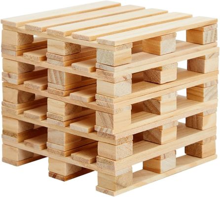 Legno colore semplice 3.9 X 3.9 In Custom Logo Dimensione Quadrato Mini Pallet Natural Cup Mat