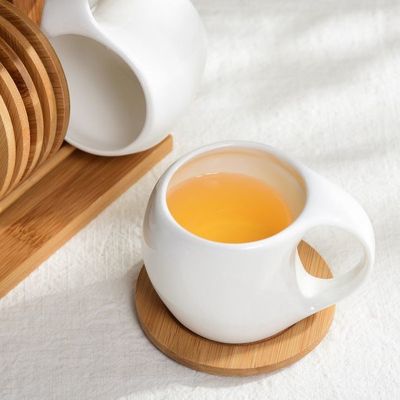 Set di tazze in ceramica a sei pezzi con capacità di 200 ml e tazza di tazza su supporto in bambù
