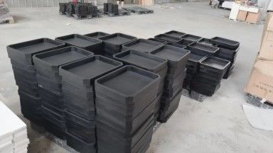 202406 Piatto di legno nero per la preparazione del cibo Materiale di legno di acacia Piatto di legno su misura con maniglie