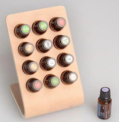 Stampa a schermo di seta 12 fori Bottiglia di olio essenziale in legno Display Stand per scaffalatura
