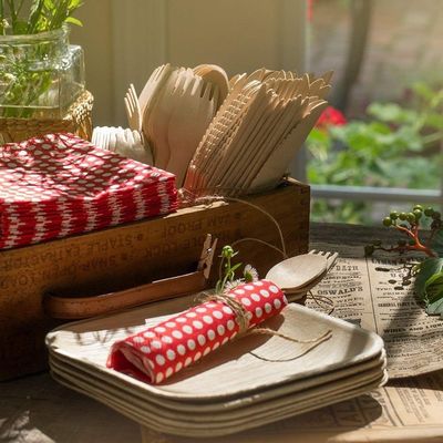 Set di posate in legno usa e getta La scelta perfetta per il tuo business eco-conscio