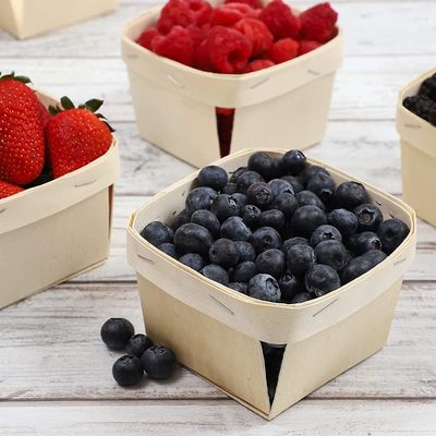Cestini di bacche di legno ventilati a 5,75 pollici quadrati stampati su vetrina per raccogliere frutta