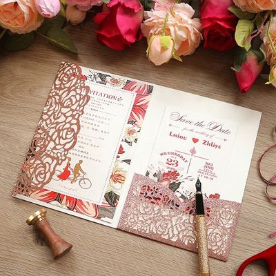 Europe Laser Cut Hollow Rose Pocket Inviti al matrimonio con buste e biglietti di ricezione