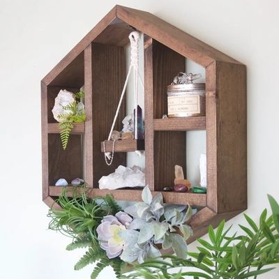 Scaffale geometrica galleggiante Disegno artigianale di favo di miele per un esagono di legno che risparmia spazio