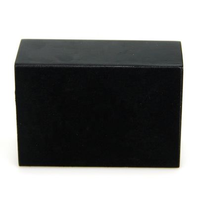 Scatola di imballaggio a base di dadi di legno nero per 9x6,7x3,8 cm