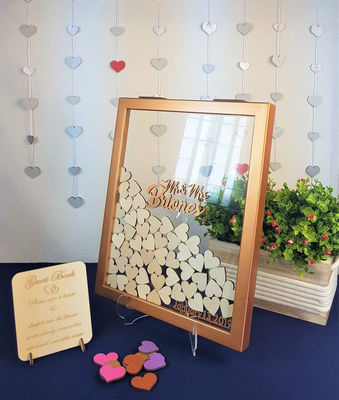 Decorazioni di matrimonio rustiche alternative Cuori di legno verniciati Libro degli ospiti per dimensioni personalizzate