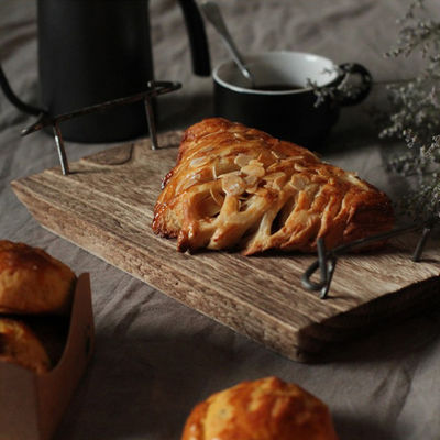 Tavolo di servizio in legno naturale rustico con maniglie metalliche OEM ODM accettato