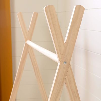 South Shore Swedish Scandinavian Clothes Rack Un must-have per lo stoccaggio delle scarpe del soggiorno