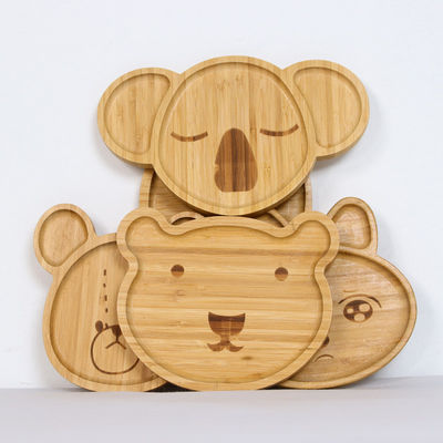 La piastra di aspirazione in legno è il modo perfetto per introdurre alimenti solidi al vostro bambino