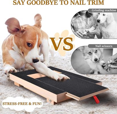Pad di raschiatura per cani in legno verniciato con coperchio rimovibile e scatola per tagliare le unghie