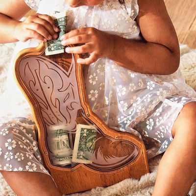 Pignone Legno Animali Piggy Bank per bambini Legno colore semplice forma di drago Banca Cash Box