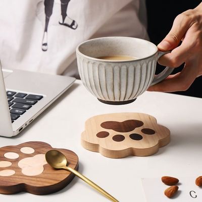 Fashion Cat Claw Shape Walnut Cup Mat Coasters 11.5x12.5x1.2cm per il logo personalizzato