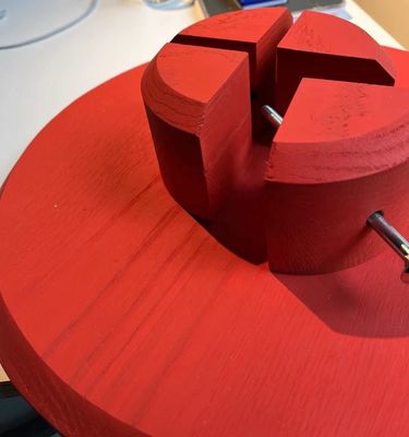 Base di legno di pino su misura per la decorazione domestica