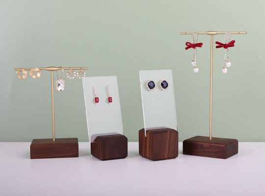 Piccoli portaorecchie La soluzione perfetta per organizzare la tua collezione di gioielli