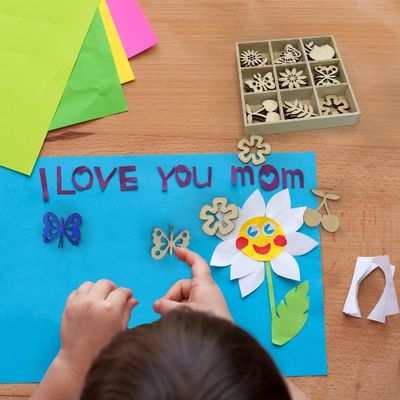 Ornamenti in legno tagliati al laser in bianco Fregate in tema di fiori per la decorazione della natura 45pcs