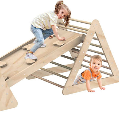 Scala triangolare di arrampicata in legno unisex con rampa e finitura macchiata per bambini piccoli