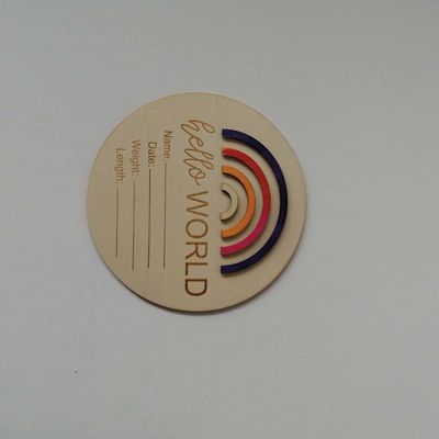 Crea un vivaio memorabile con queste carte in legno 3D dell'arcobaleno dall'Europa