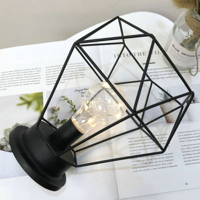 Costo campione gratuito Logo personalizzato filo metallico lanterna a LED lampada da tavolo con tubo di vetro e lampadina LED